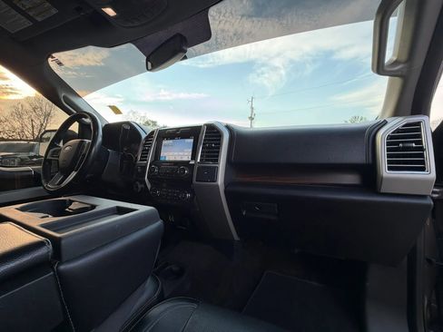 Used 2016 Ford F150 Lariat AWD/4WD image 23
