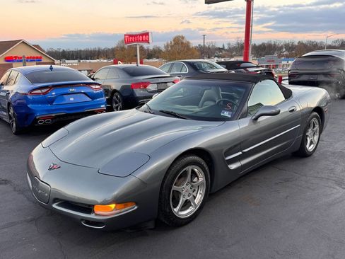 Used 2004 Chevrolet Corvette Convertible w/ Preferred Equipment Group image 5