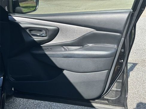 Used 2021 Nissan Murano SL w/ SL Moonroof Package image 14