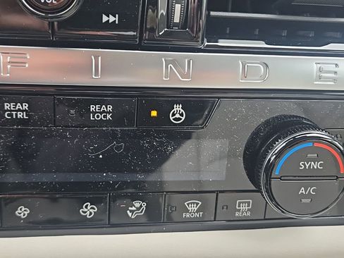 New 2026 Nissan Pathfinder SL image 22