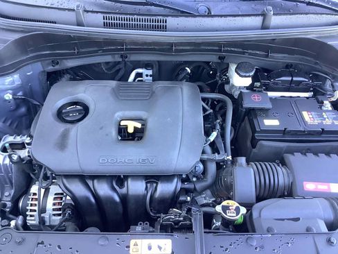 Used 2022 Kia Soul LX w/ Technology Package FWD image 8