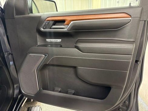 Used 2023 GMC Sierra 1500 Denali w/ Denali Reserve Package AWD/4WD image 24