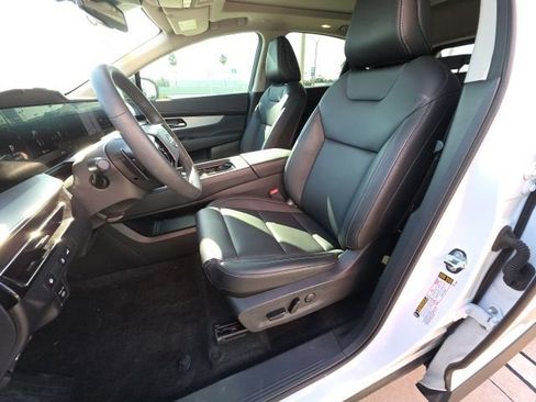 Used 2025 Nissan Murano SL w/ Cargo Package AWD/4WD image 13
