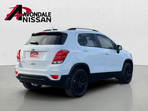 Used 2021 Chevrolet Trax LT w/ Driver Confidence Package AWD/4WD image 6