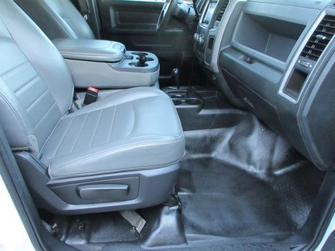 Used 2018 RAM 2500 Tradesman AWD/4WD image 22