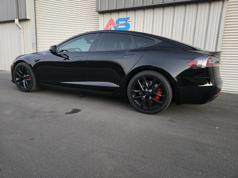 Used 2019 Tesla Model S Performance image 4