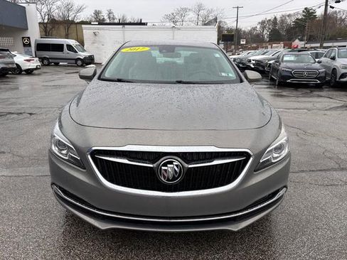 Used 2017 Buick LaCrosse Premium image 3