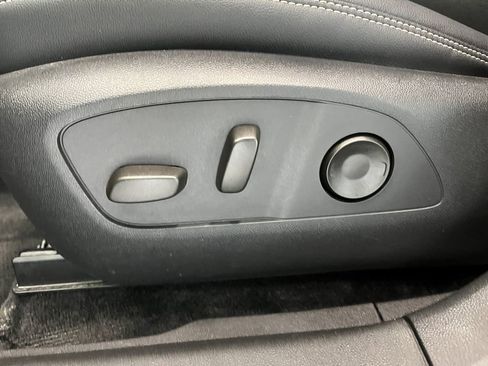 Certified 2024 Chevrolet Blazer EV LT image 16