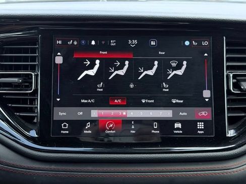 Used 2023 Dodge Durango GT AWD/4WD image 38