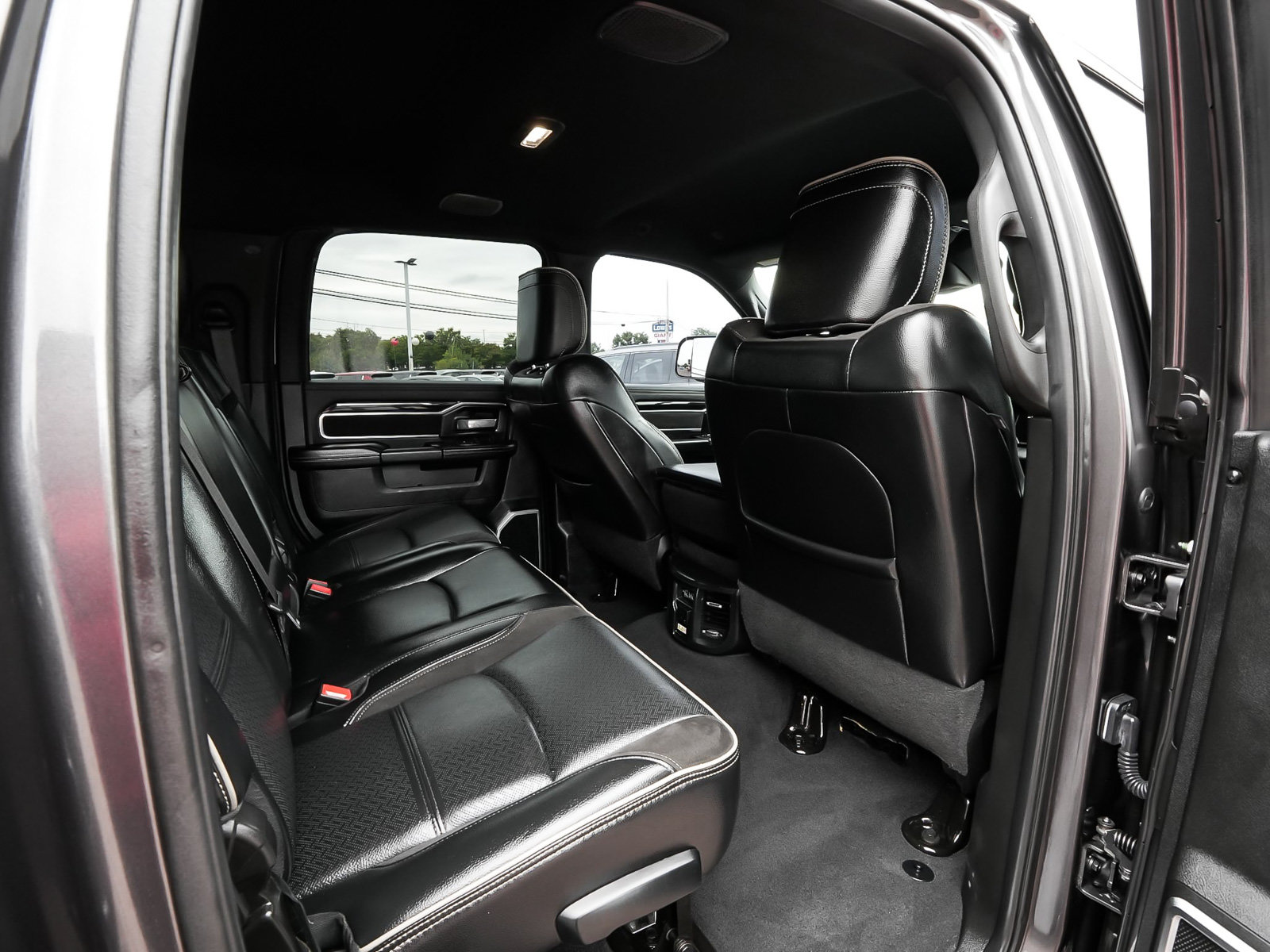 Used 2022 RAM 3500 Laramie w/ Night Edition AWD/4WD image 42