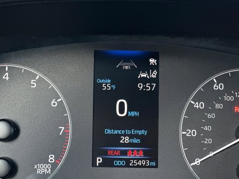 Used 2024 Toyota Corolla LE image 25