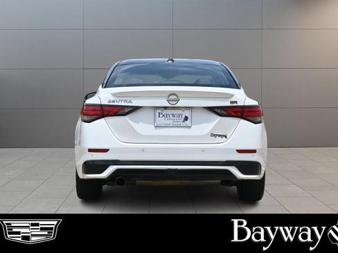 Used 2024 Nissan Sentra SR w/ SR Premium Package FWD image 7
