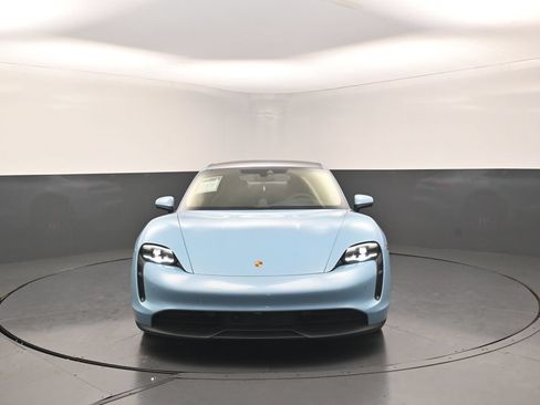 Used 2021 Porsche Taycan RWD image 36
