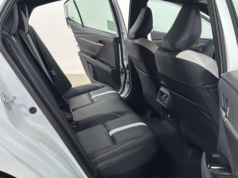 New 2026 Toyota Camry SE image 17