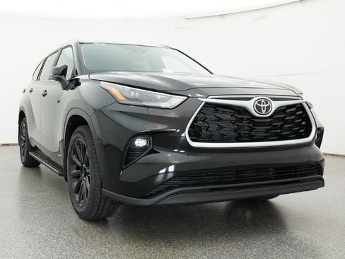 New 2026 Toyota Highlander XLE AWD/4WD image 33