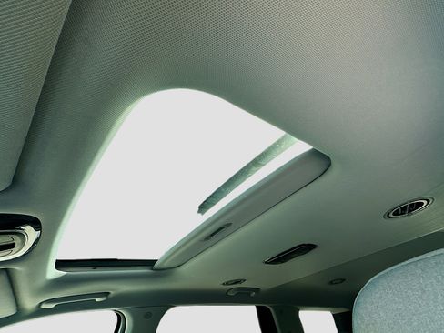 Used 2021 Hyundai Palisade SEL w/ Cargo Package image 19