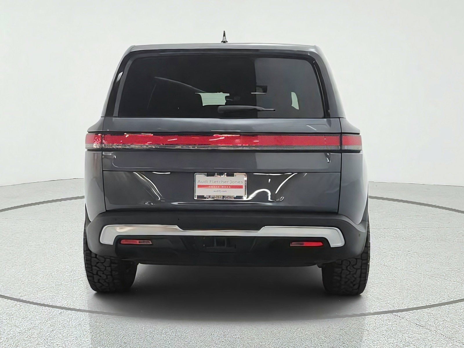 Used 2023 Rivian R1S Launch Edition Quad AWD/4WD image 6