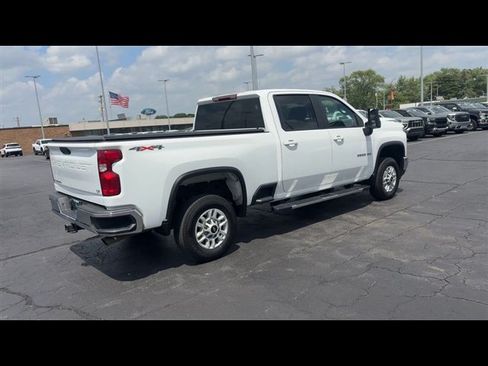 Used 2024 Chevrolet Silverado 2500 LT w/ Convenience Package AWD/4WD image 8