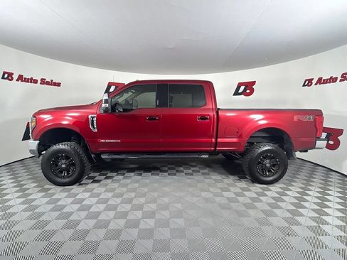 Used 2017 Ford F350 XLT w/ XLT Premium Package AWD/4WD image 3
