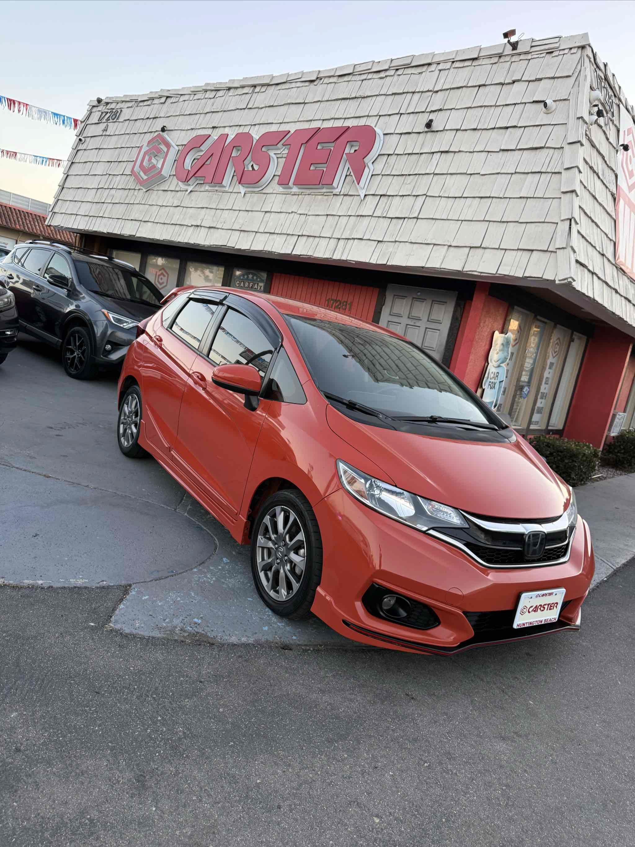 Used 2018 Honda Fit Sport image 6