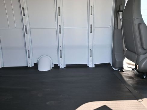 New 2026 GMC Savana 3500 Extended image 11