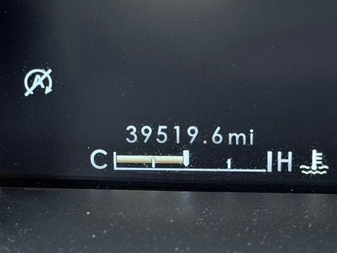 Certified 2023 Lincoln Nautilus Reserve w/ Luxury Package AWD/4WD image 35