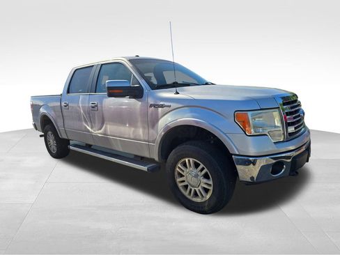 Used 2013 Ford F150 Lariat w/ Mid Equipment Group AWD/4WD image 9