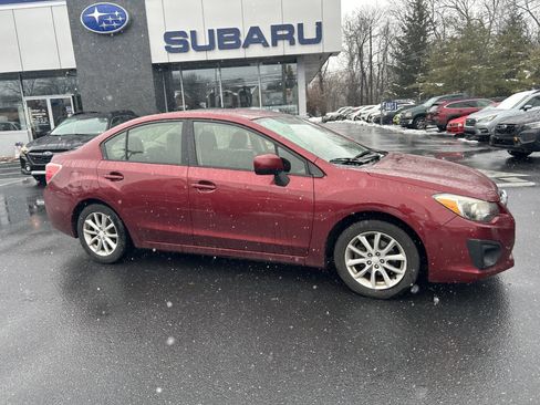 Used 2014 Subaru Impreza 2.0i Premium w/ All-Weather Package w/CVT image 2