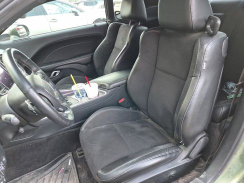 Used 2018 Dodge Challenger GT w/ GT Interior Package image 5