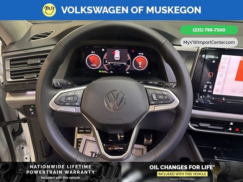 New 2026 Volkswagen Atlas Peak Edition AWD/4WD image 16