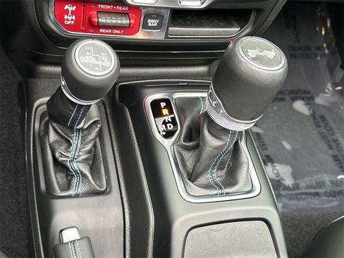 Used 2023 Jeep Wrangler Unlimited Rubicon 4xe w/ Steel Bumper Group image 27