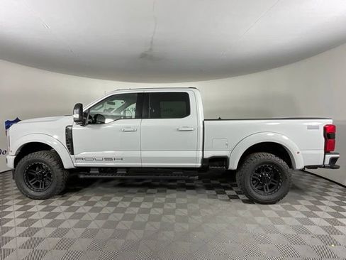 New 2026 Ford F250 Lariat w/ Black Appearance Package image 6