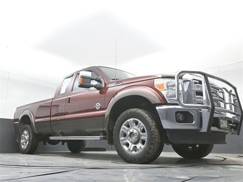 Used 2015 Ford F350 Lariat w/ Chrome Package image 37