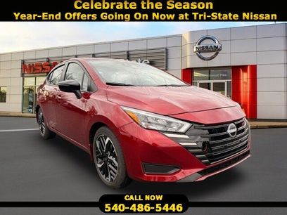 New 2025 Nissan Versa SR w/ Trunk Package