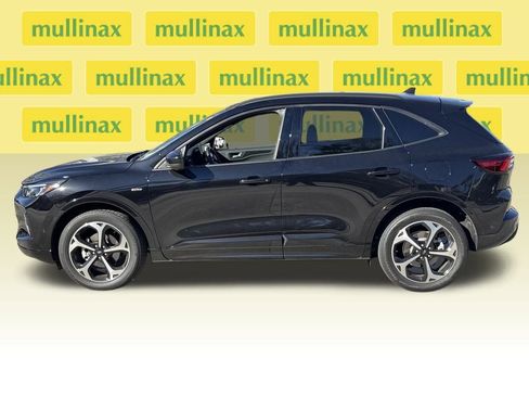 Used 2023 Ford Escape ST-Line Elite w/ Premium Technology Package image 11