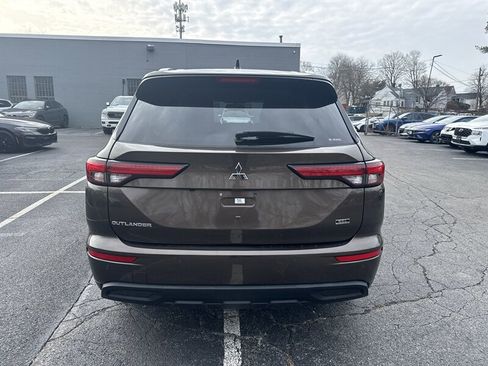 Used 2022 Mitsubishi Outlander SEL image 5