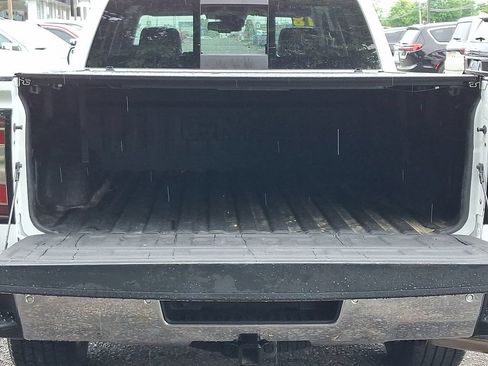 Certified 2018 GMC Sierra 1500 SLT AWD/4WD image 28