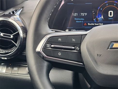 Used 2026 Chevrolet Equinox LT image 28