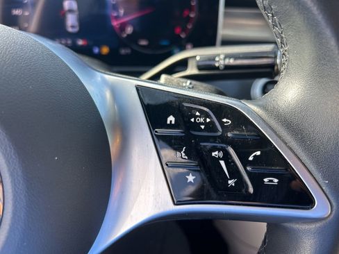 Used 2025 Mercedes-Benz C 300 Sedan image 45