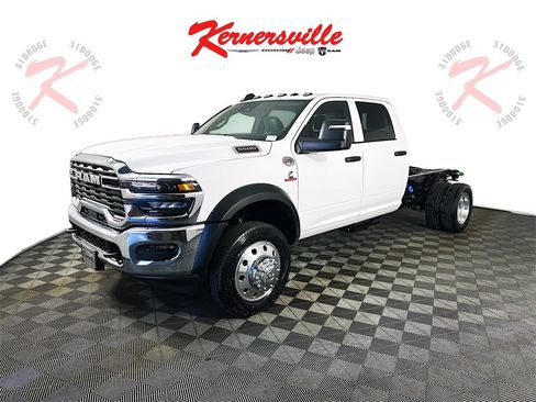 New 2026 RAM 5500 Tradesman image 3
