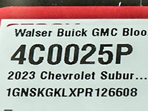 Used 2023 Chevrolet Suburban High Country AWD/4WD image 33