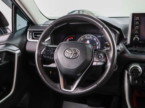 Used 2020 Toyota RAV4 TRD Off-Road image 12