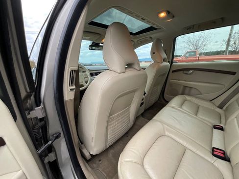 Used 2011 Volvo XC70 3.2 image 19