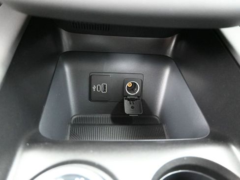 New 2026 Ford Explorer Active image 34