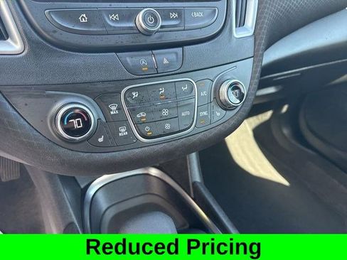 Used 2024 Chevrolet Malibu LT image 23