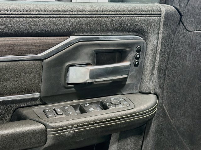 Used 2025 RAM 2500 Laramie AWD/4WD image 15