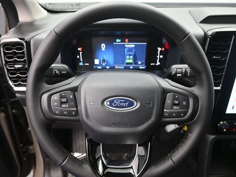 New 2025 Ford Ranger XLT w/ FX4 Off-Road Package image 6