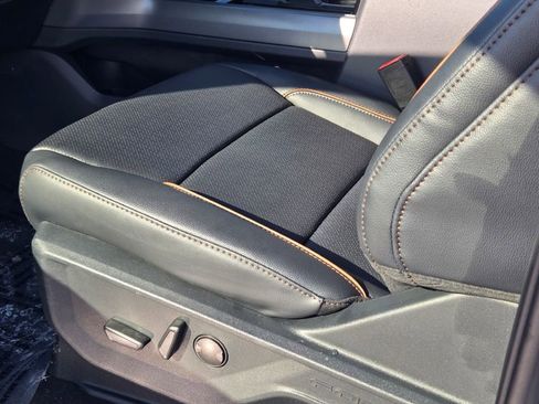 New 2026 Ford F250 Lariat w/ Tremor Off-Road Package image 23