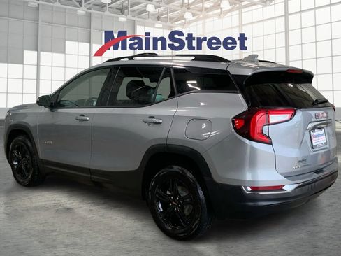 Used 2023 GMC Terrain AT4 image 3