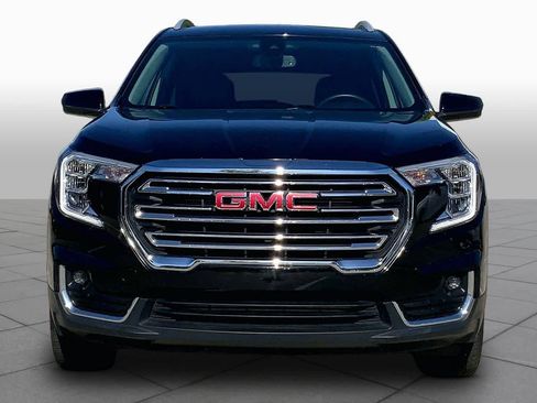 Used 2024 GMC Terrain SLT AWD/4WD image 4